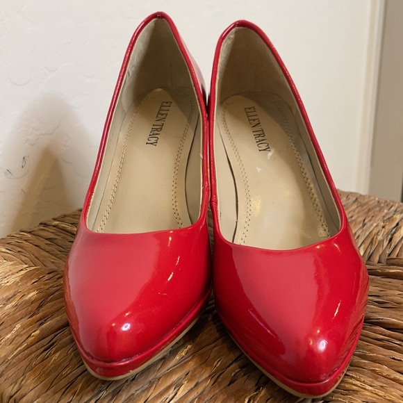 New Ellen Tracy red heels shoes Cody size 6 6M 🌵 - Picture 5 of 8
